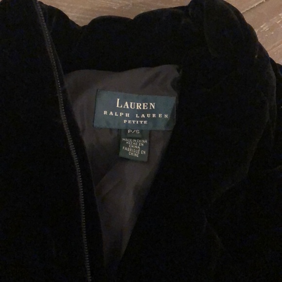 Ralph Lauren Classic Black Velvet Jacket. - Picture 2 of 2